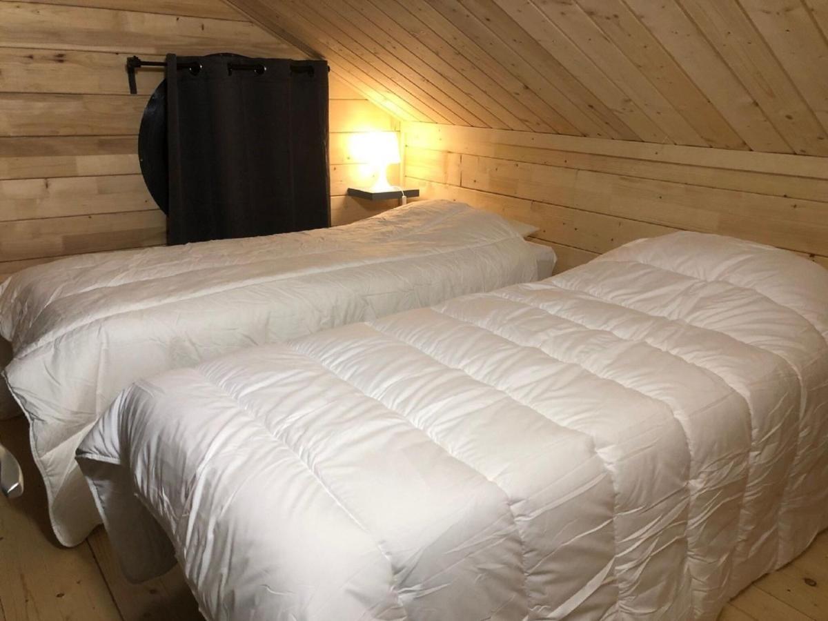 Chalet In Saint Laurent On A Slope Exteriör bild