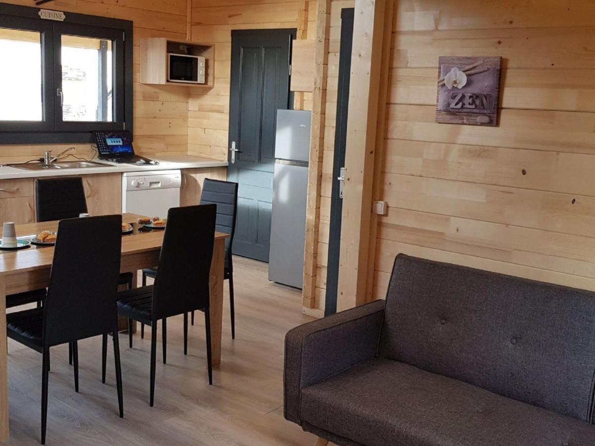 Chalet In Saint Laurent On A Slope Exteriör bild